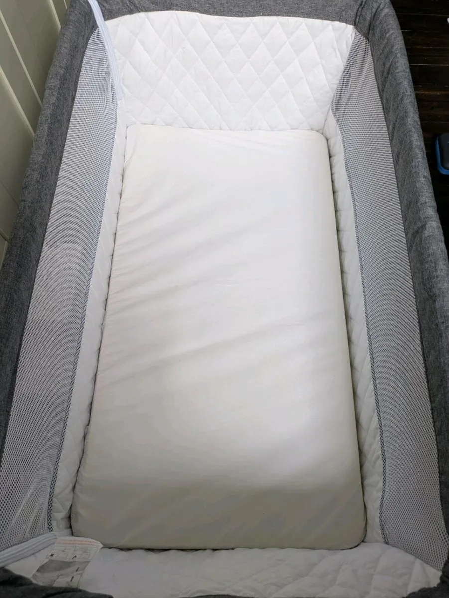 Babylo co-sleeper - Image 4