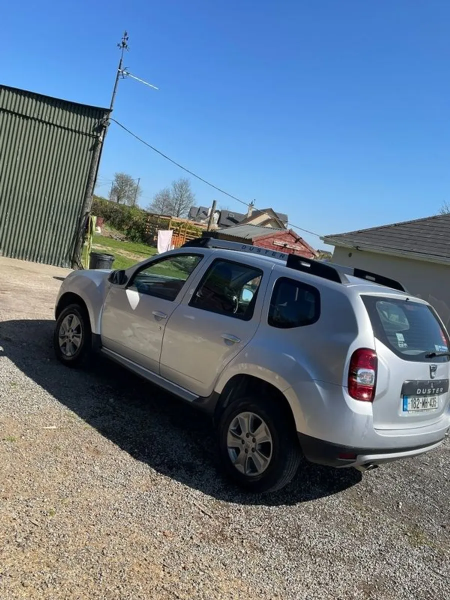2018 Dacia Duster - Image 2