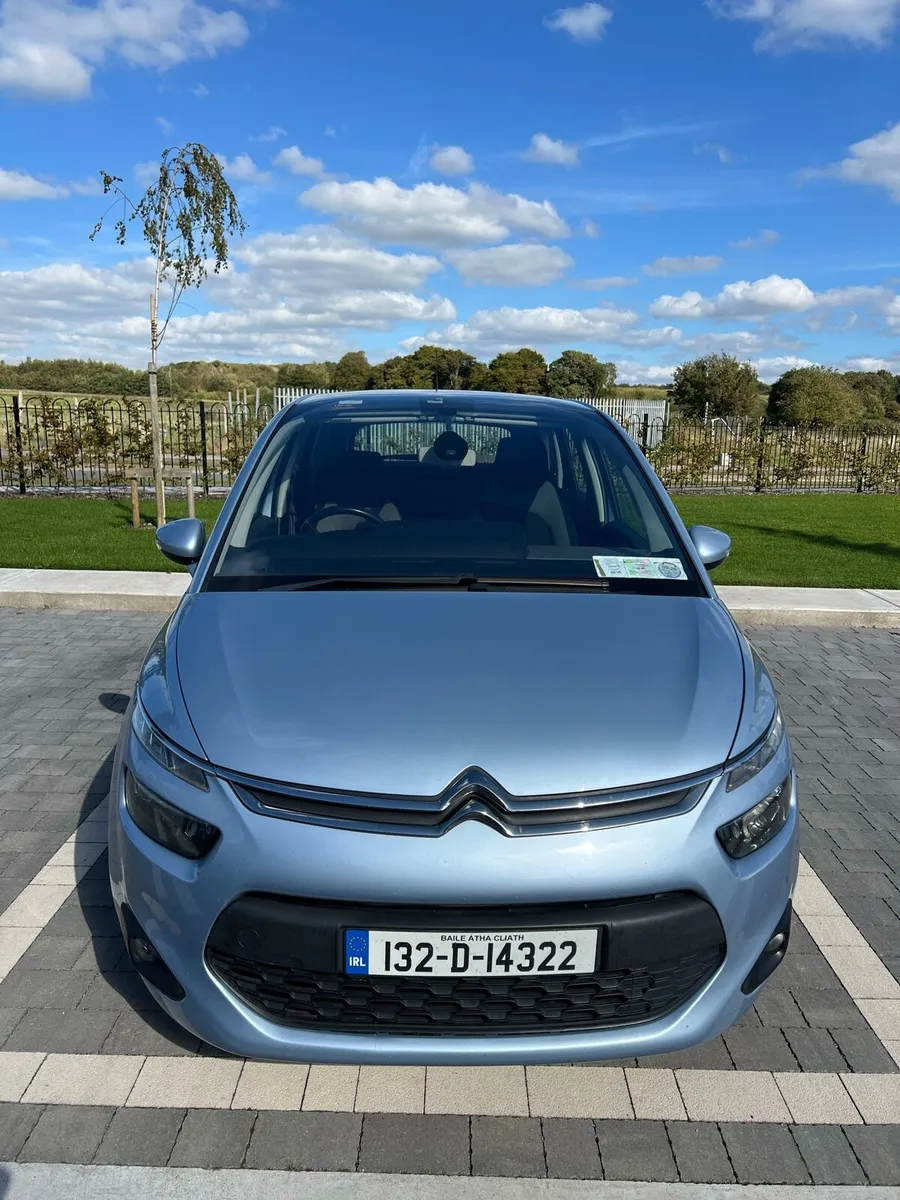 Citroen C4 Picasso 2013 w/ CarPlay 1.6 - Image 1
