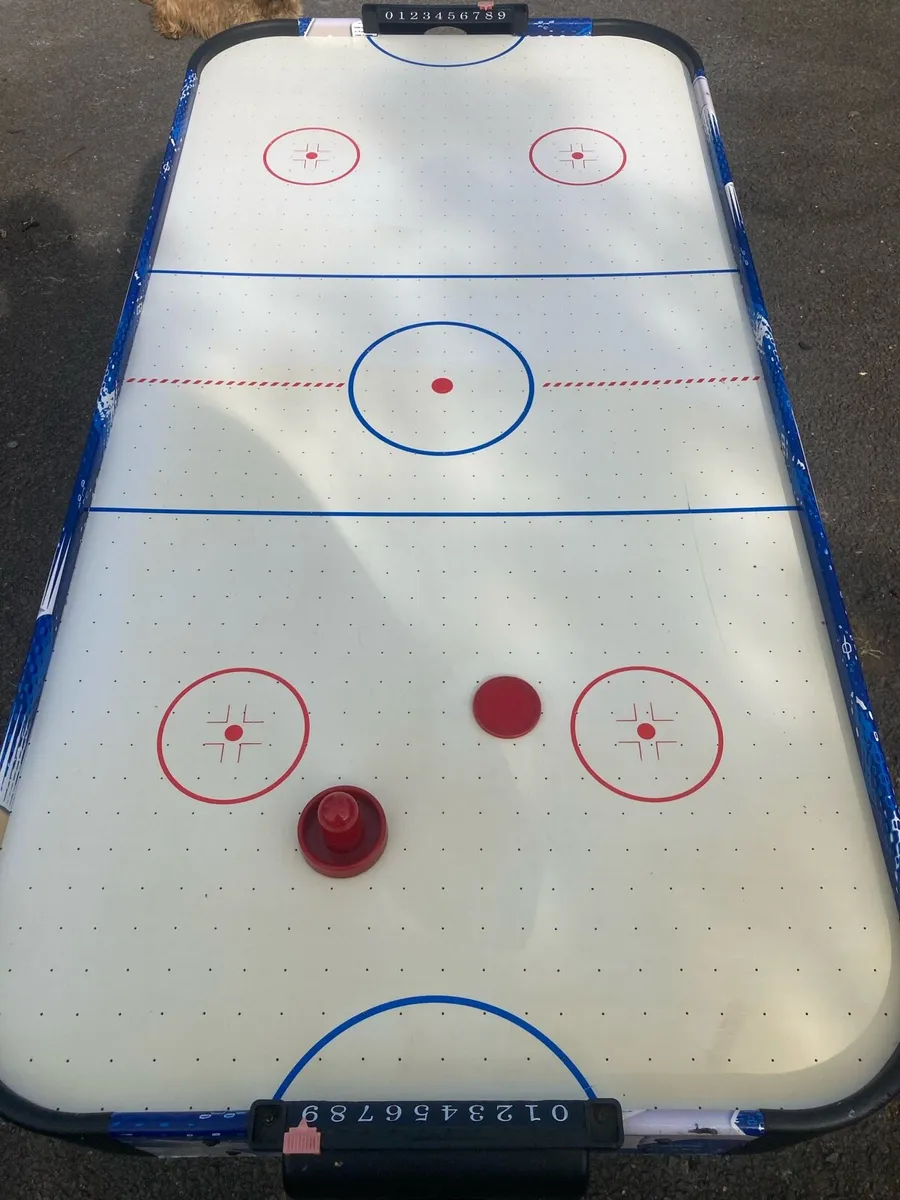 Air Hockey Table - Image 3