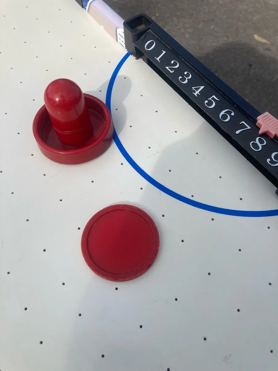 Air Hockey Table - Image 4