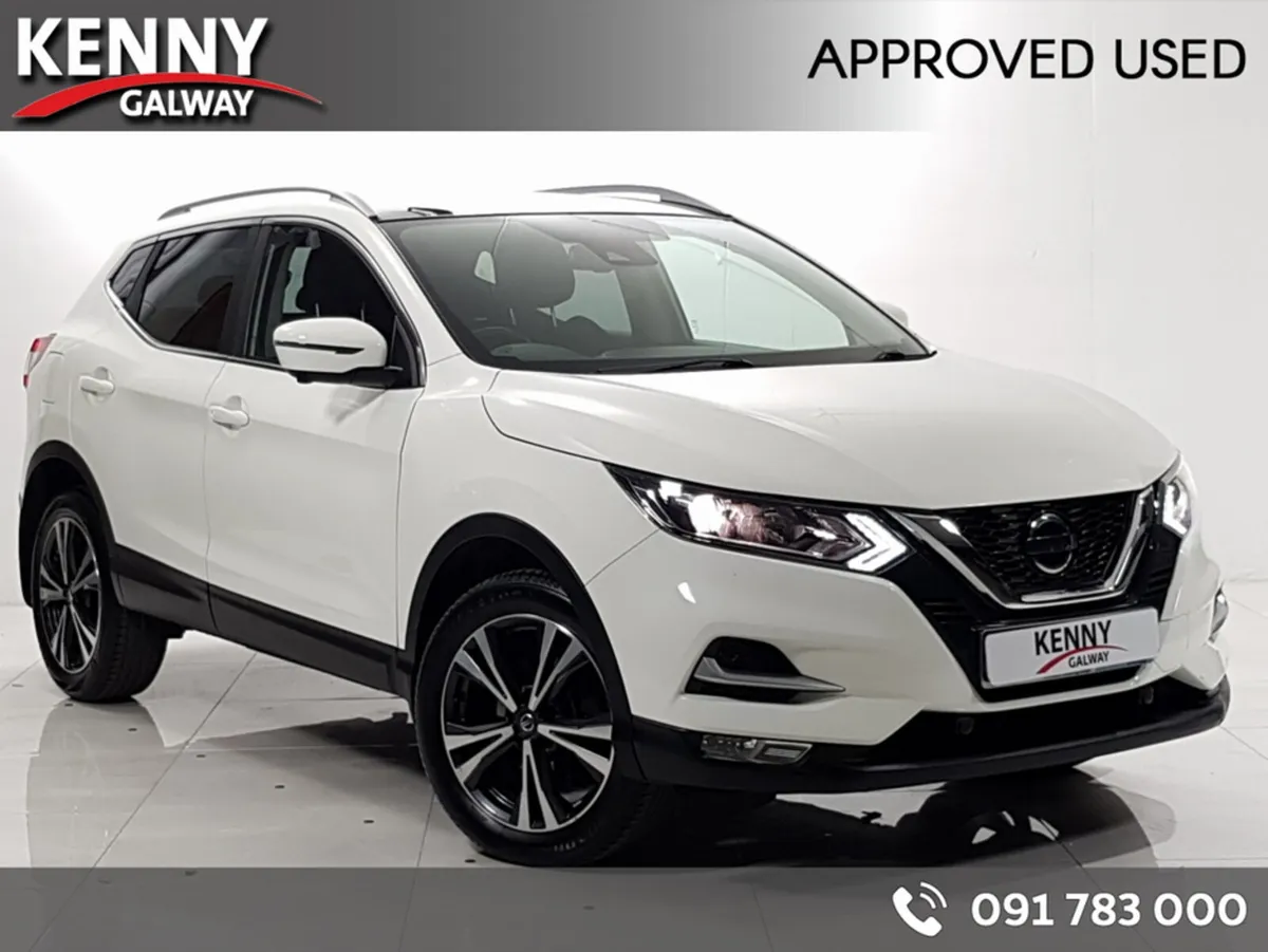 Nissan Qashqai 1.2 SV PREMIUM SS 18 4 4DR - Image 1