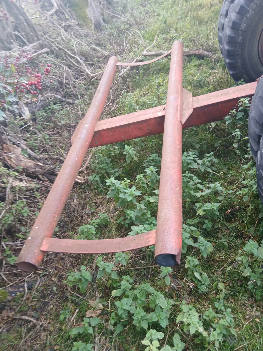6 bale trailer for sale - Image 3
