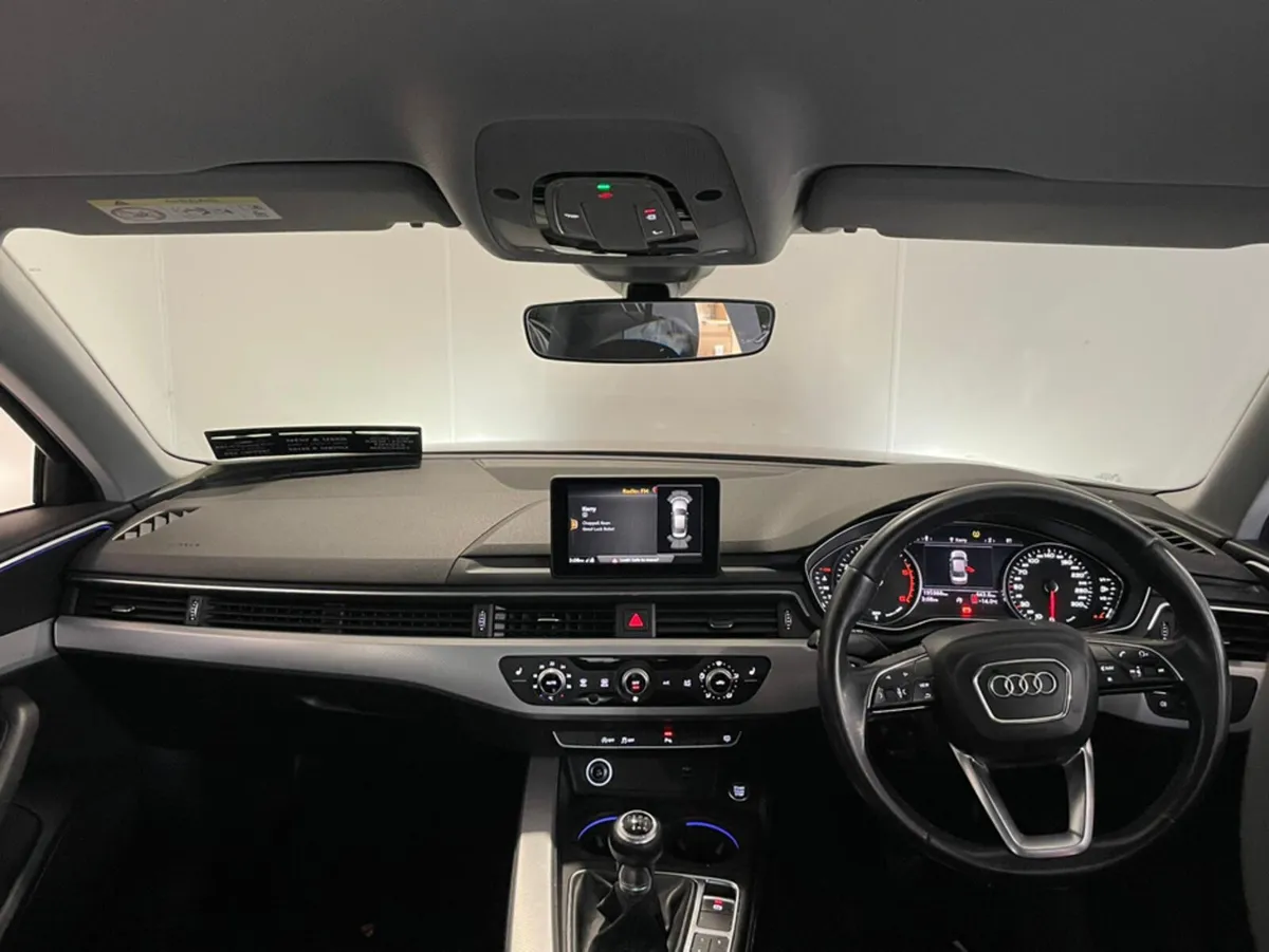 Audi A4 2.0 TDI SE 4DR - Image 3