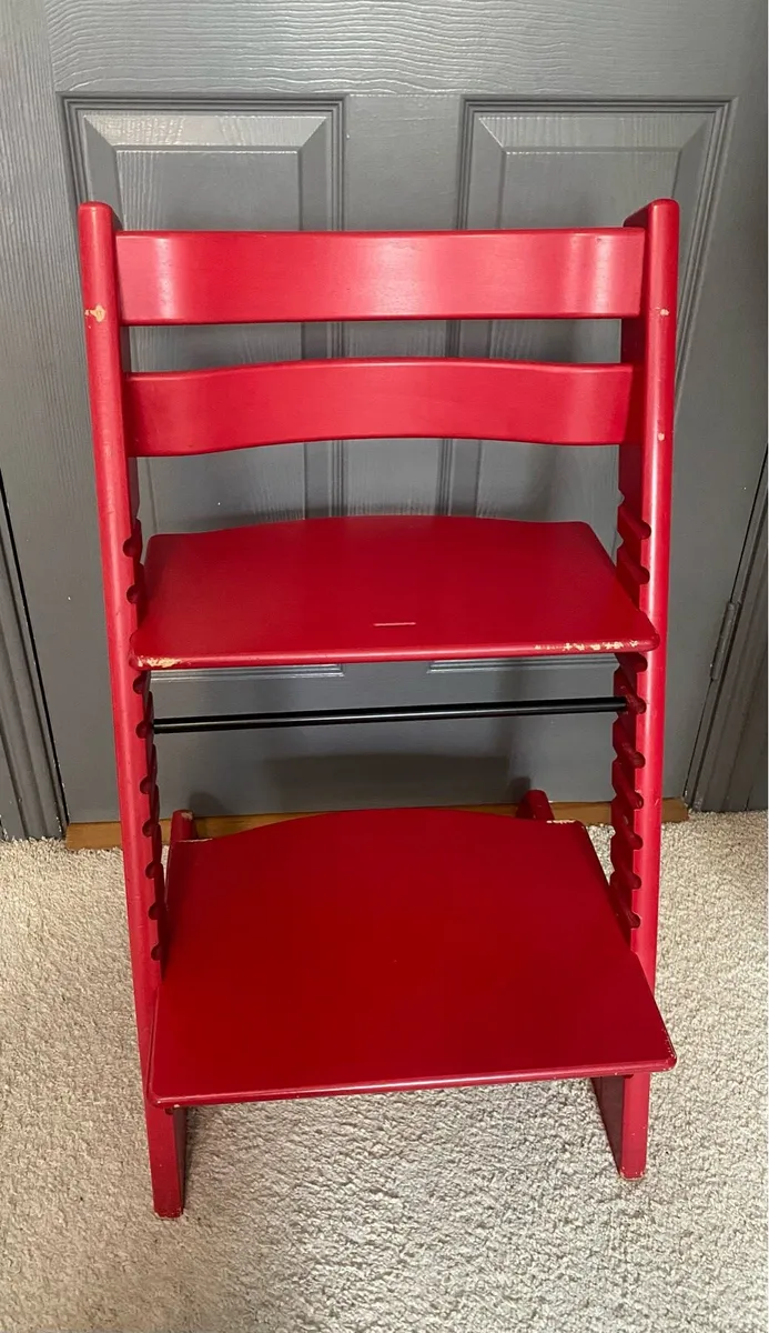 Stokke Tripp Trapp in red - Image 1