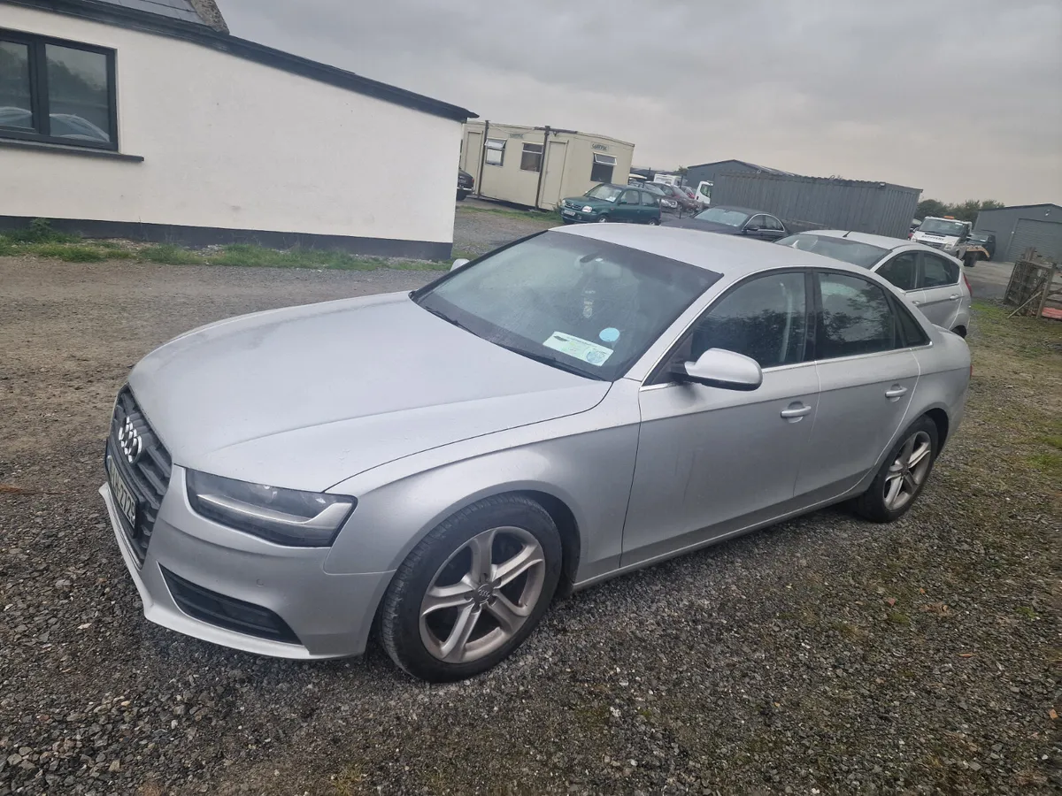 14 Audi A4 2.0TDI SE ULTRA - Image 4