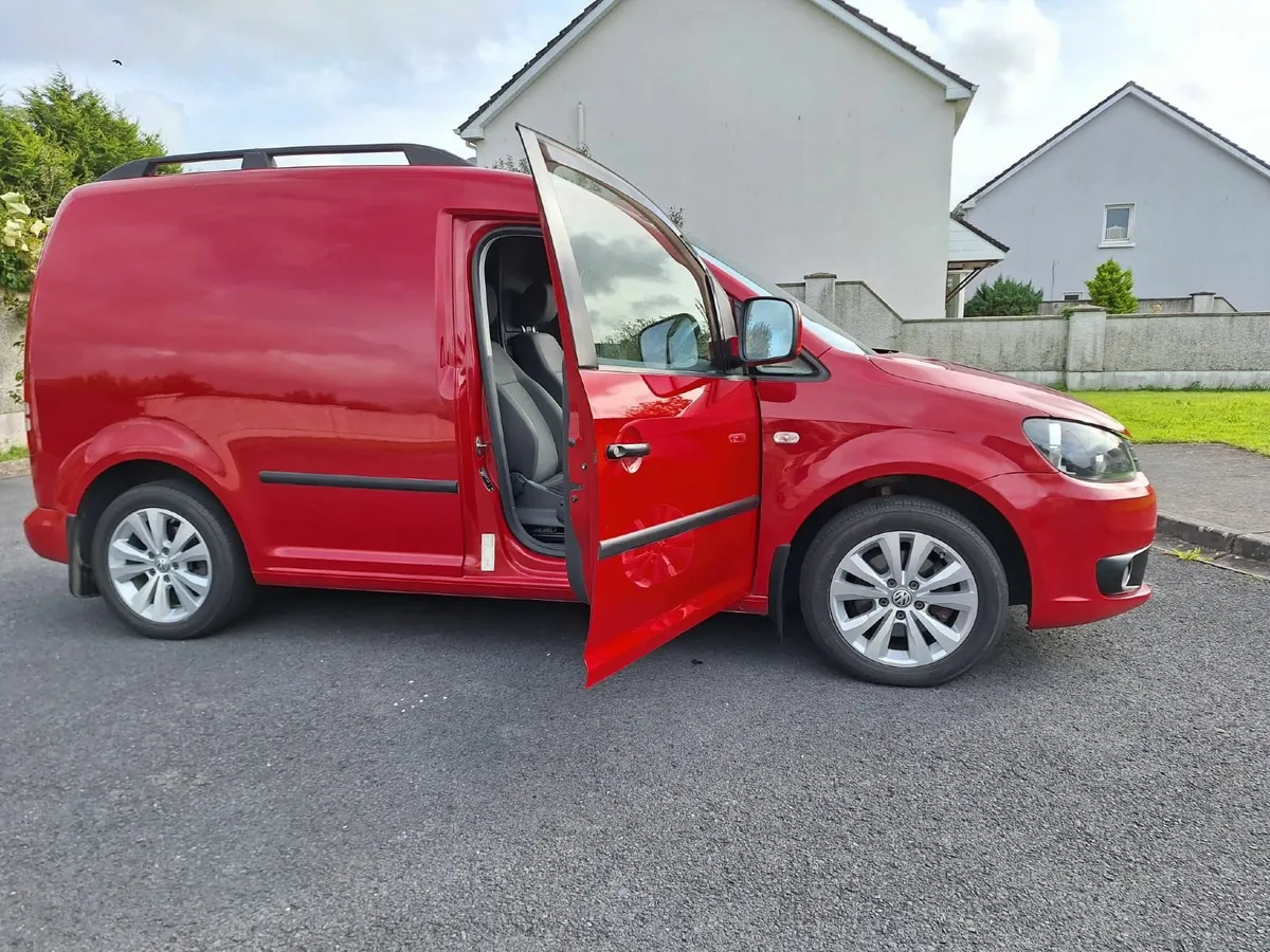 Volkswagen Caddy 2014 - Image 4