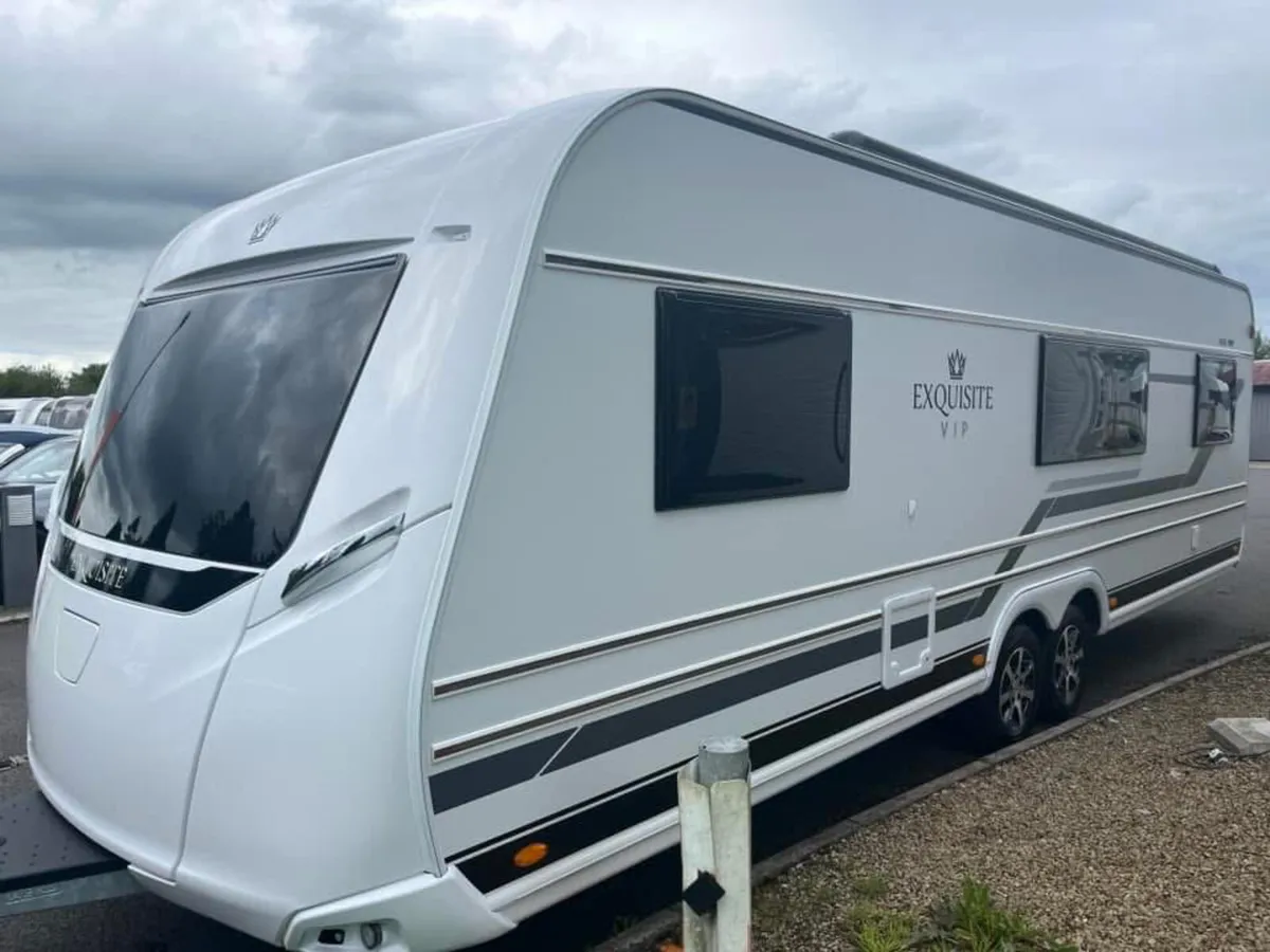 2023 LMC 655 VIP EXQUISITE 5/6 BERTH LUX CARAVAN!! - Image 2