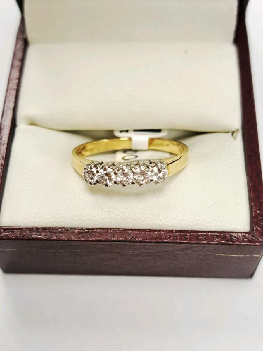 18K Gold Diamond Ring 18CT - Image 1