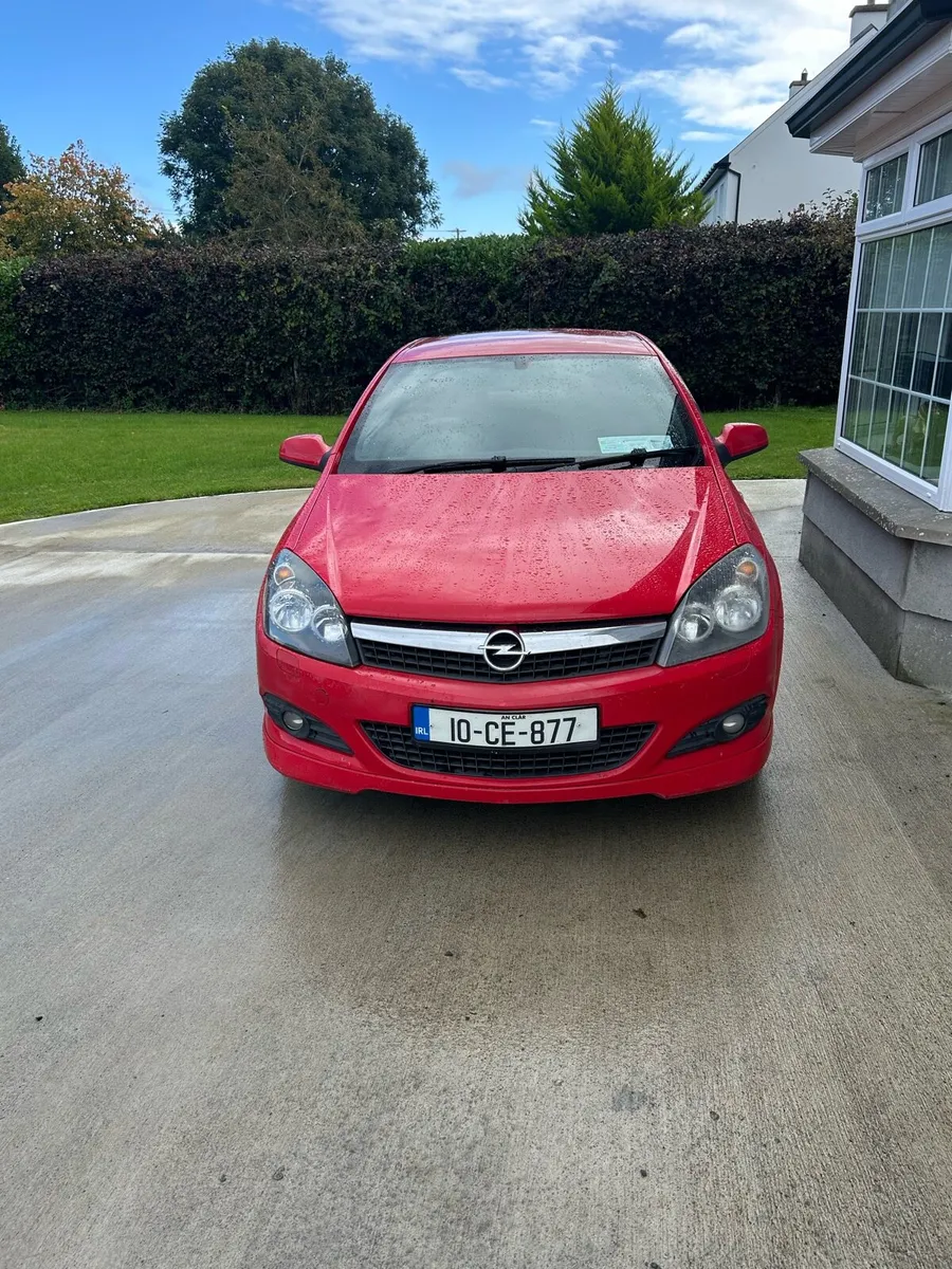 Opel Astra - Image 1