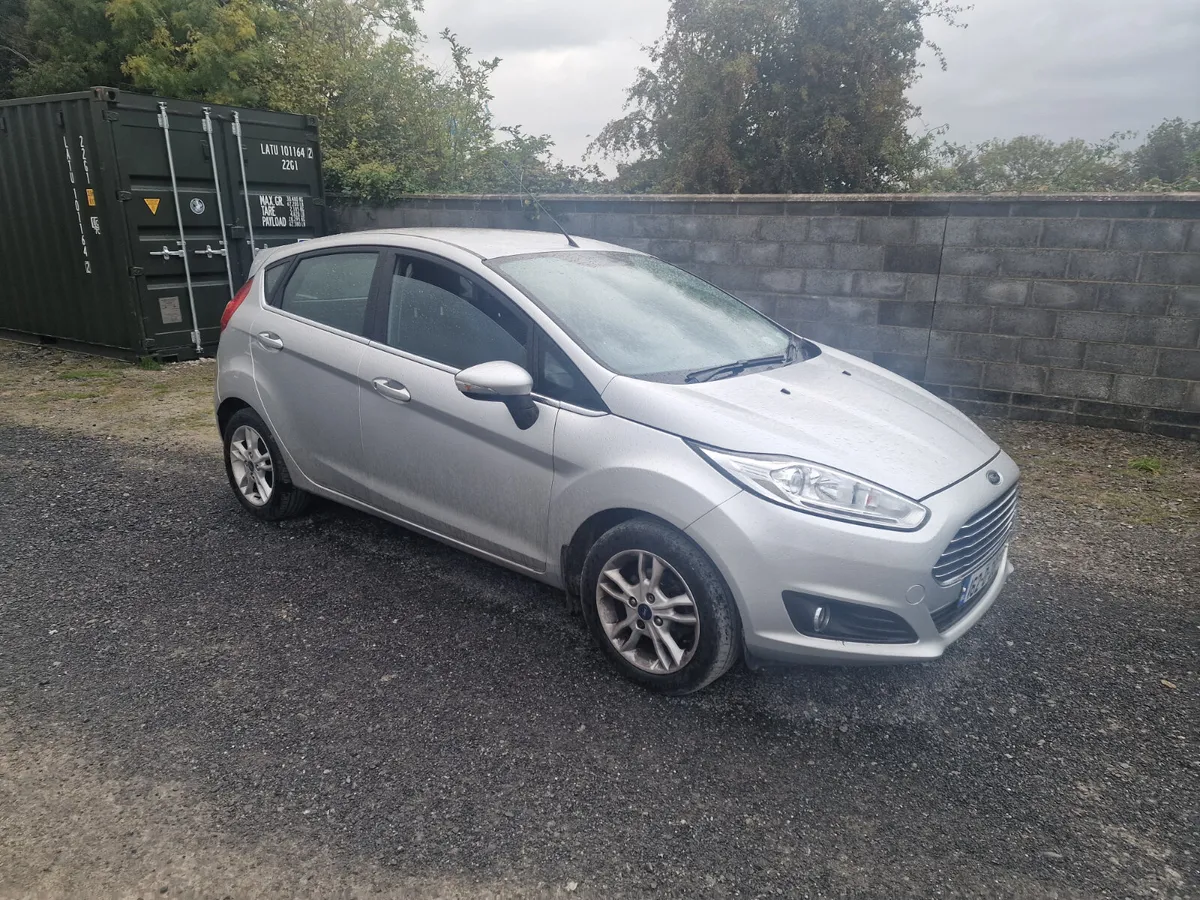 162  Ford Fiesta 1.2 ZETEC - Image 1