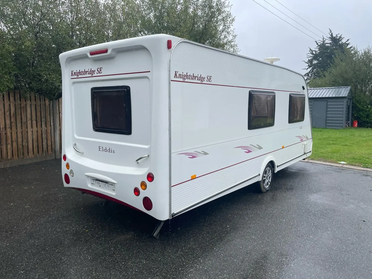 4 birth caravan - Image 3