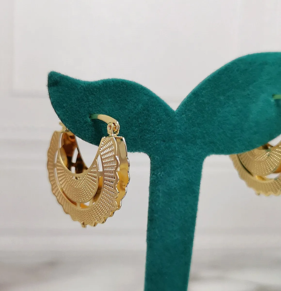Gold plated earrings - Image 4
