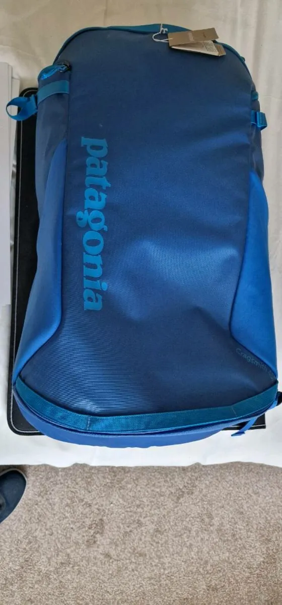 Patagonia 45L Cragsmith Back pack - Image 3