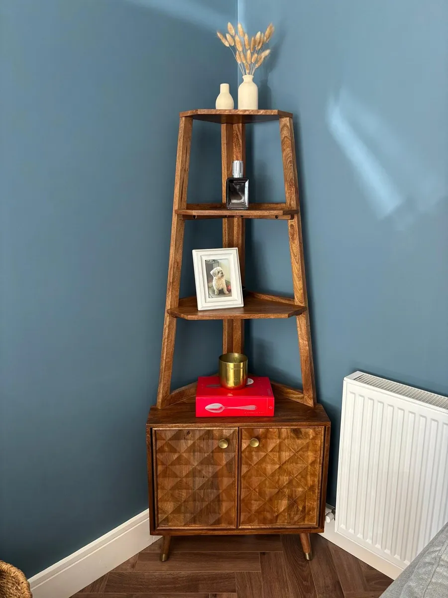 Next Home - Lloyd Corner Shelf - Mango Wood