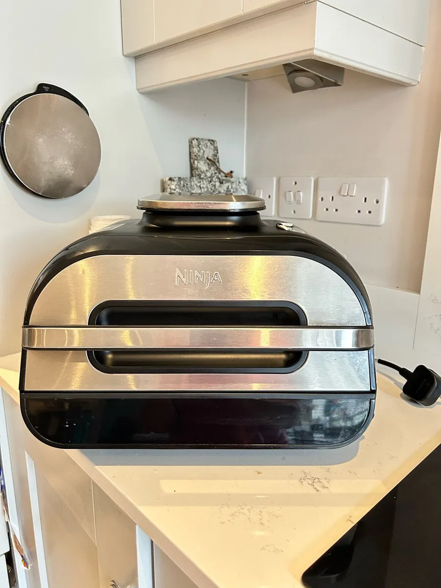 Ninja foodi Max air fryer and grill - Image 1