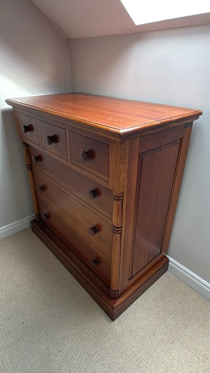 Chest of drawers - Image 1