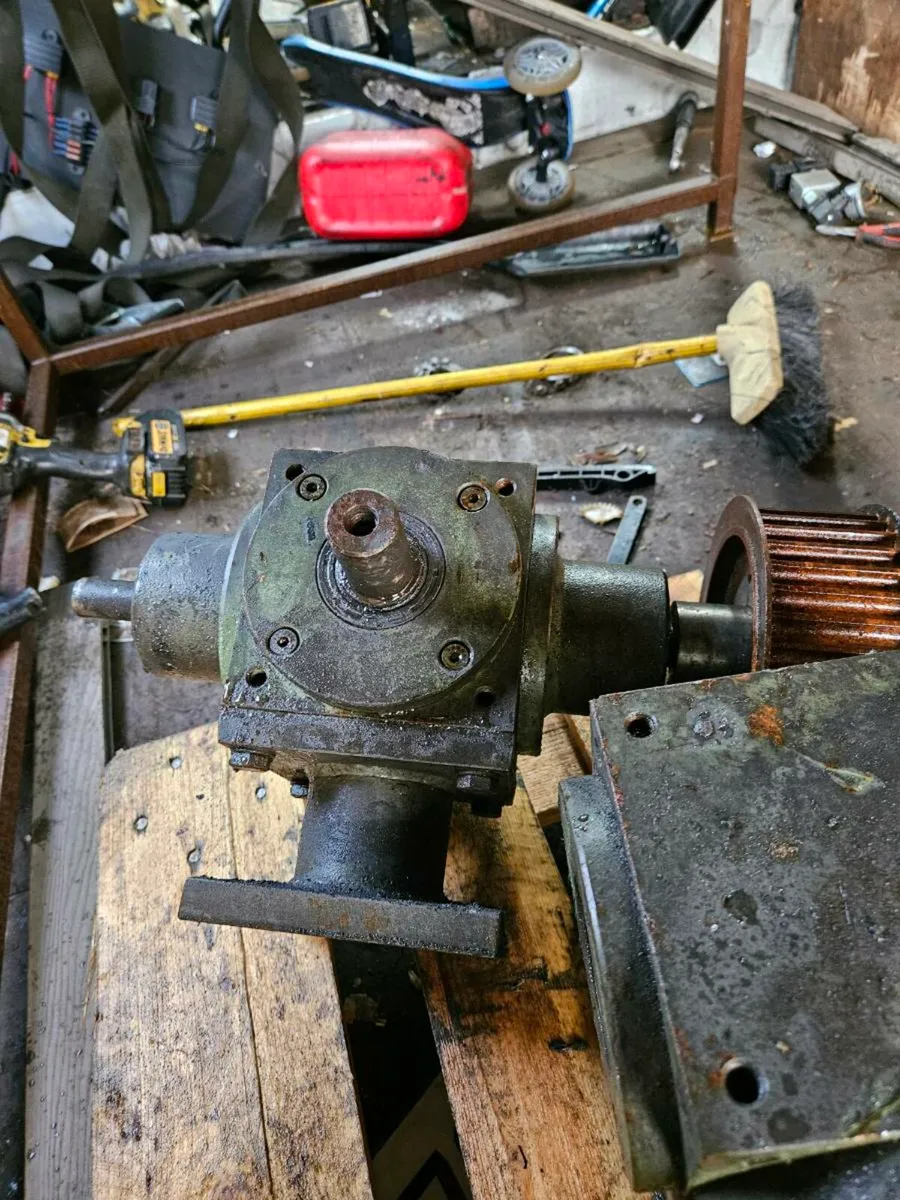 Transmission, angle gearbox - Image 2