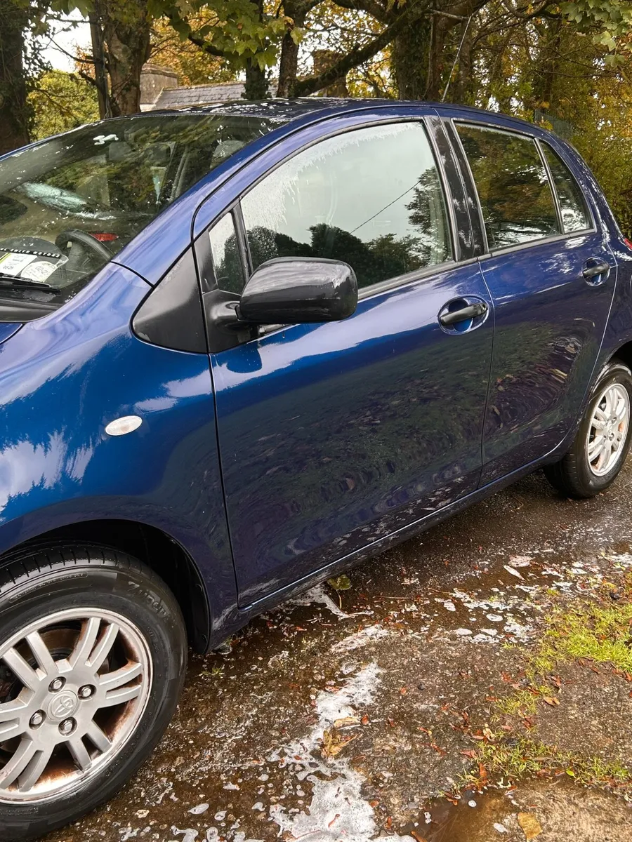 Toyota Yaris 2008 - Image 4