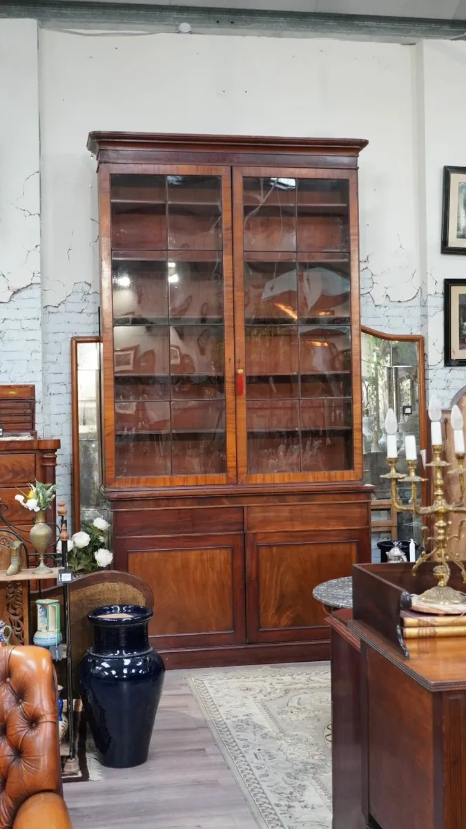 Early Victorian Mahogany Library Bookcase – 324 cm - Image 1