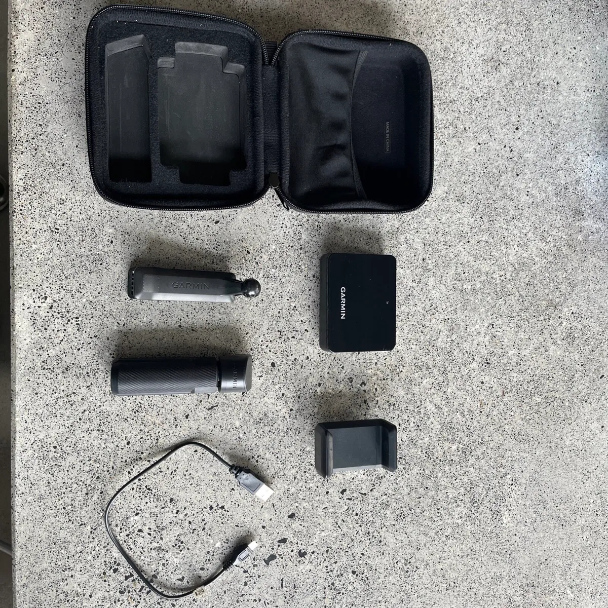 Garmin R10 Launch monitor - Image 1