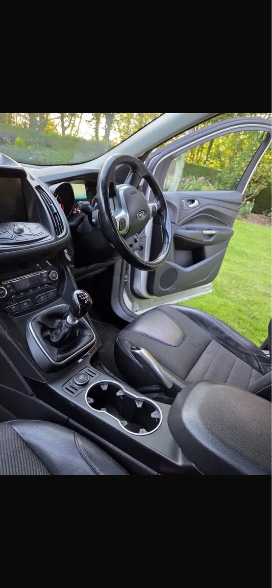 Ford Kuga Titanium 2.0TD 2017 - Image 4