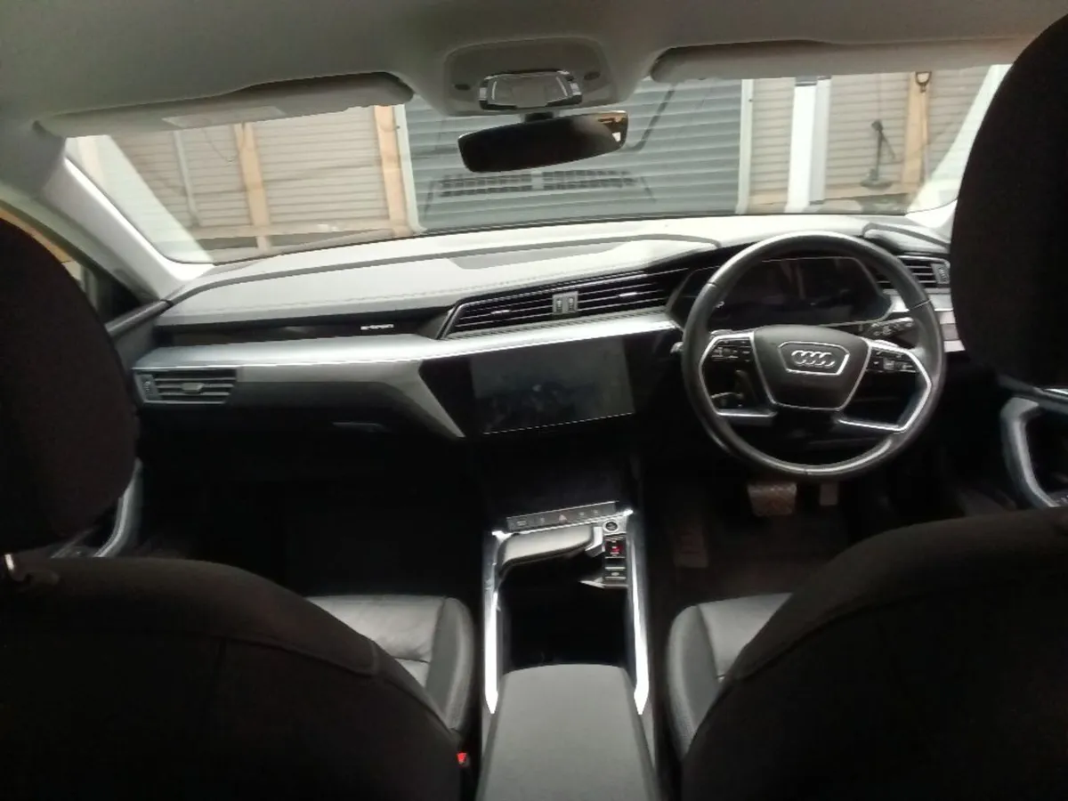 AUDI E-TRON TECHNIK 55 QUATTRO 95KwH BATTERY - Image 2