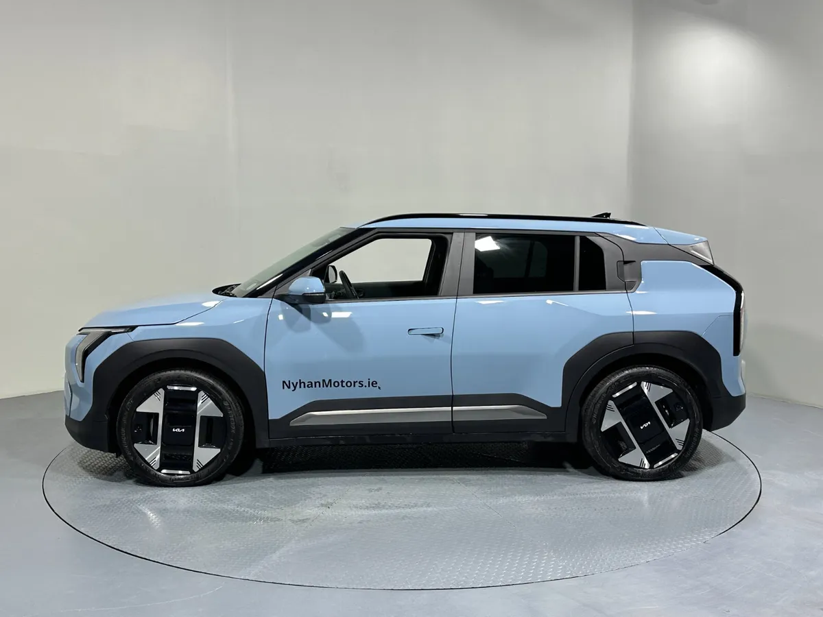 Kia EV3 Earth K3 Long Range 605KMs 251 - Image 4
