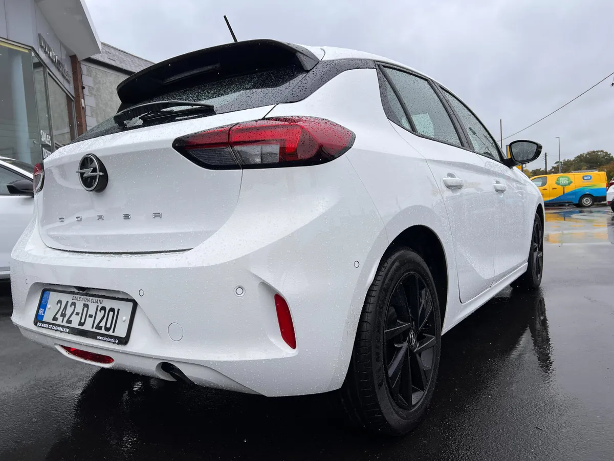 Only 10,000 Kms 2024 (242 D) ELEGANCE Plus As New - Image 2