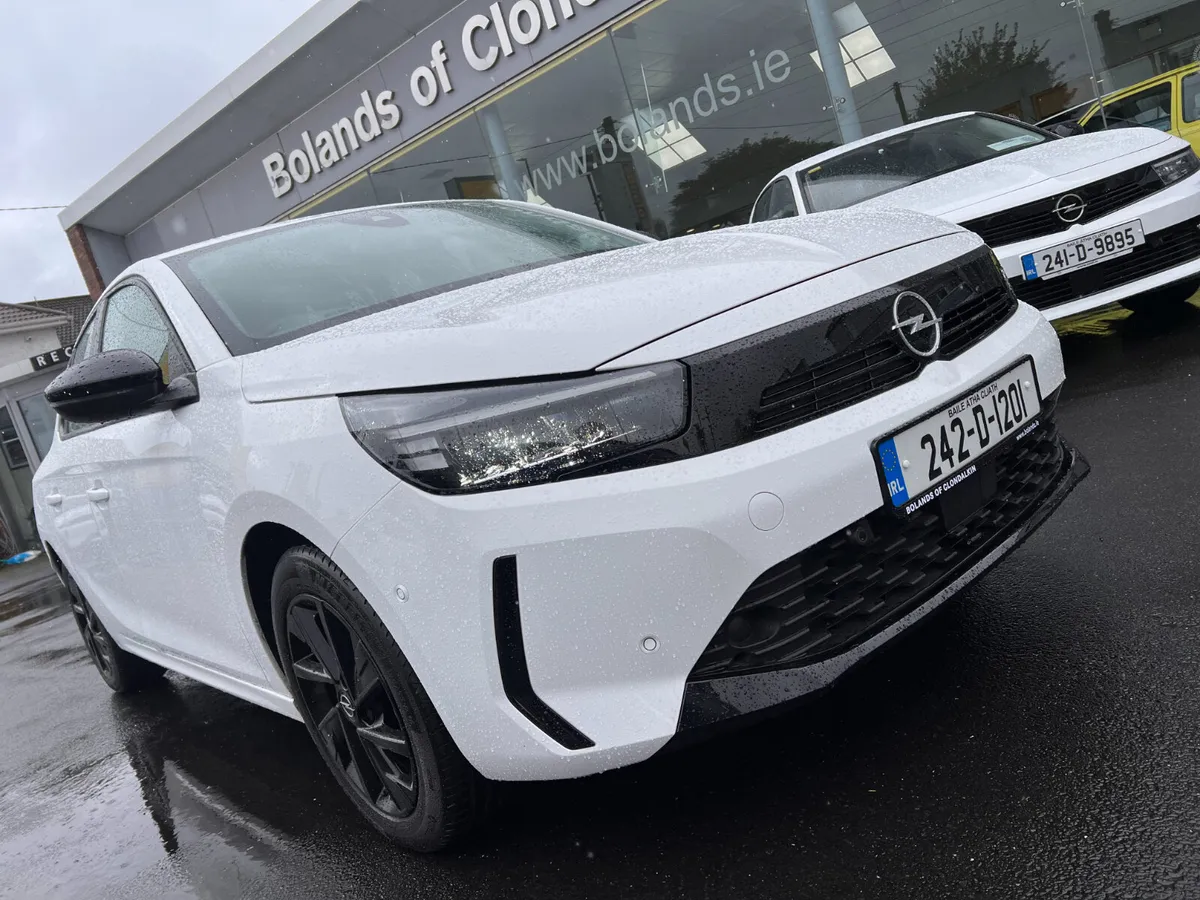 Only 10,000 Kms 2024 (242 D) ELEGANCE Plus As New - Image 1