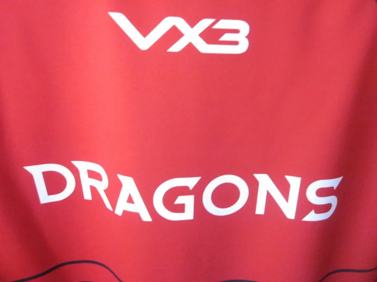 Newport-Gwent Dragons RugbyJersey 2018/19(2XL) - Image 2