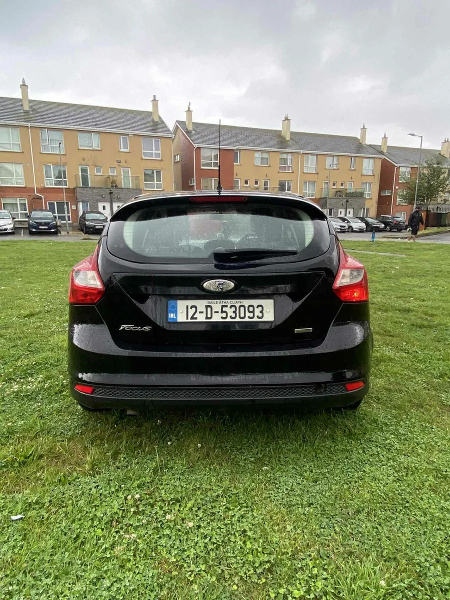 Car - Image 2