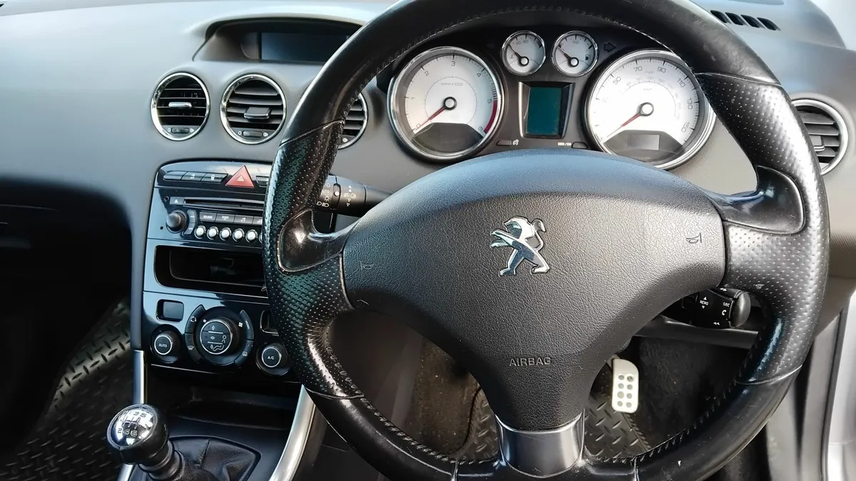 Peugeot 308cc 2012 Convertible | Taxed 2026 - Image 3