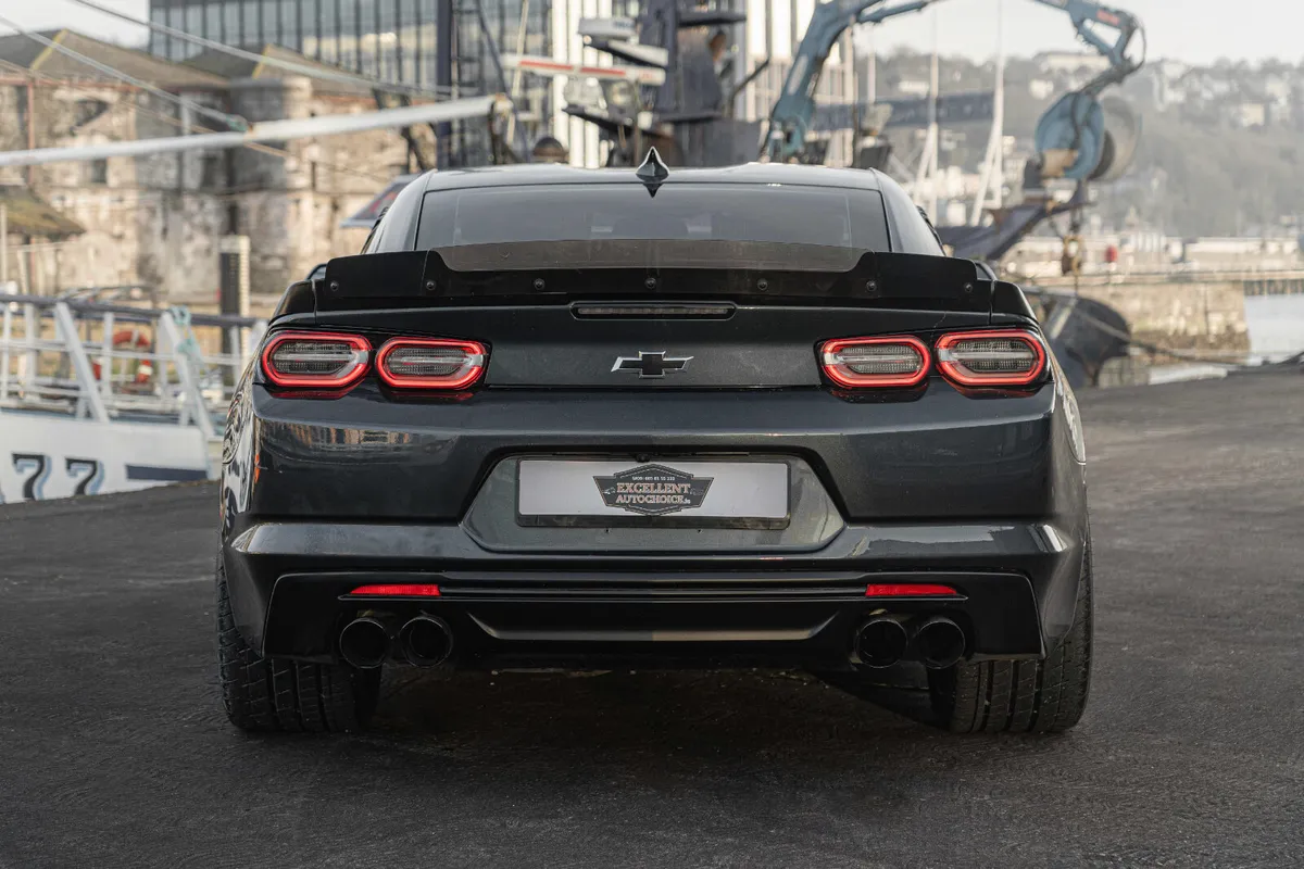CHEVROLET CAMARO 6.2 SS STUNNING! - Image 3