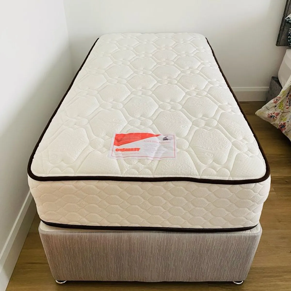 Bed - Image 2