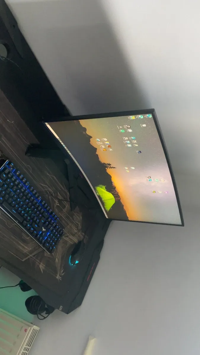 144hz 1440p Gaming Monitor 24inch Curved - Image 2