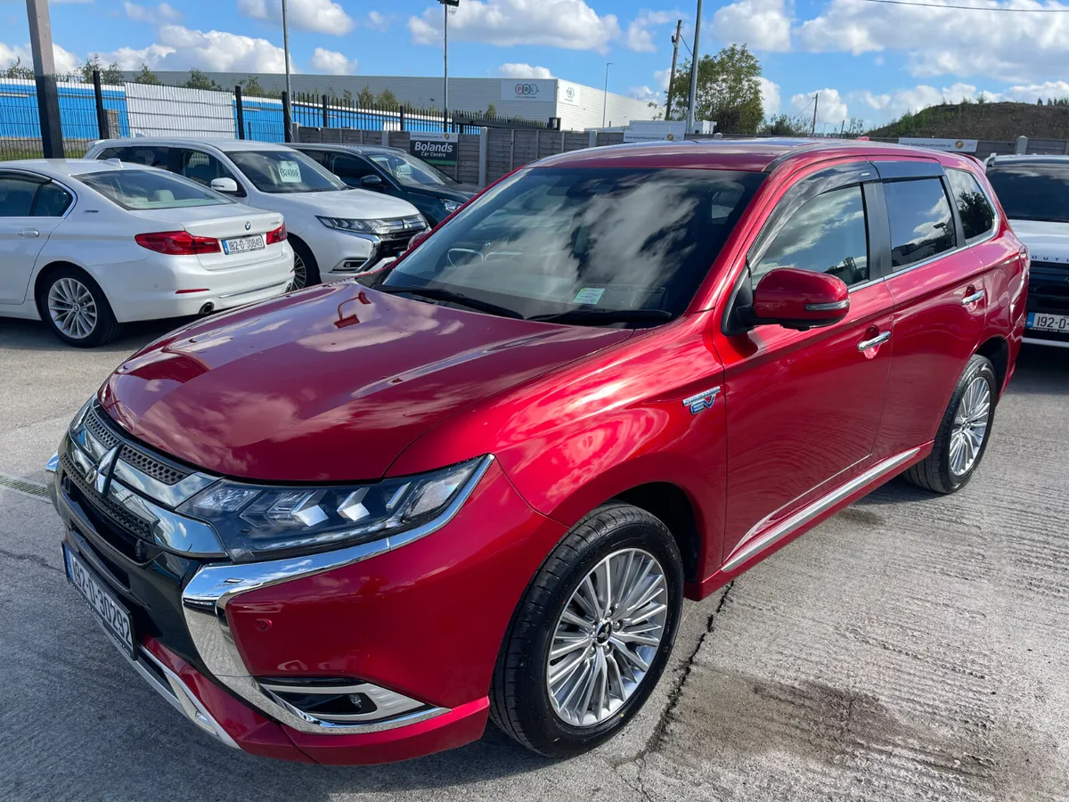192 Mitsubishi Outlander Hybrid 2.4 Phev Automatic - Image 3