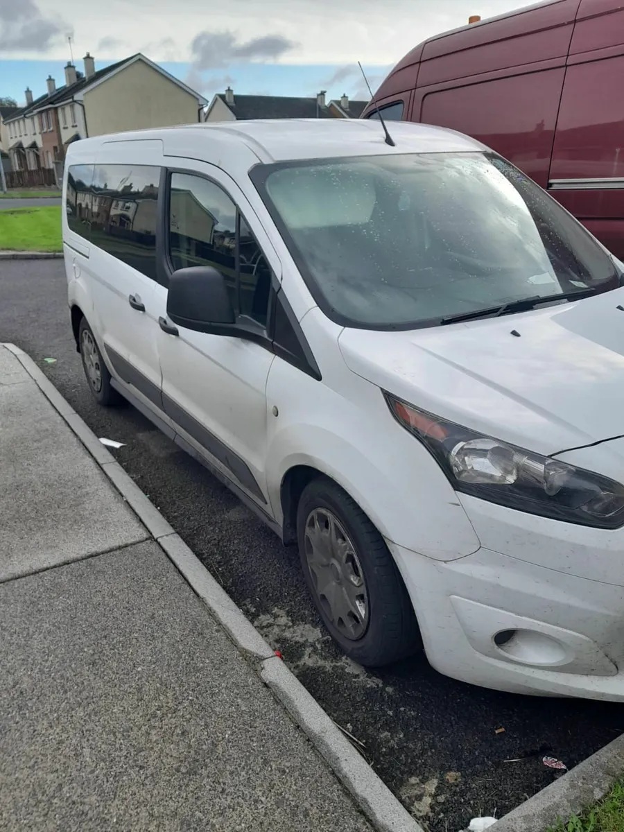 Ford Tourneo Connect 2015 - Image 1