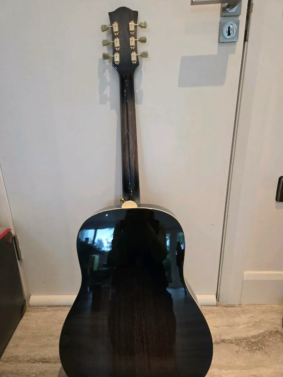 Brand new classic guitar - Image 3