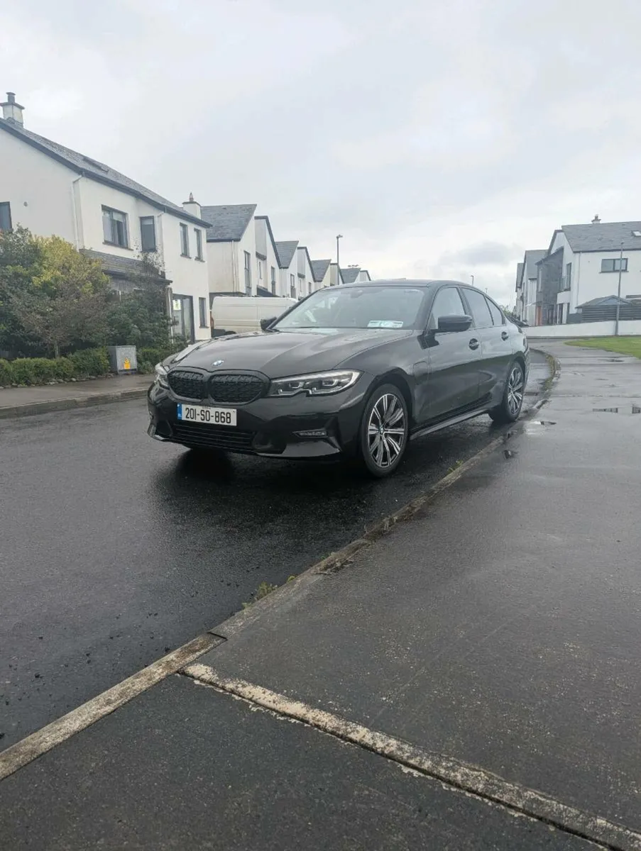 Car - Image 4