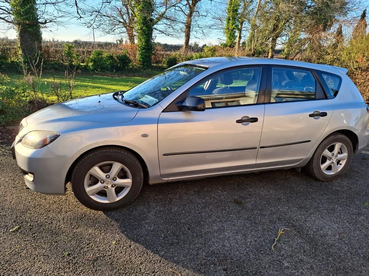 Mazda 3 - Image 2