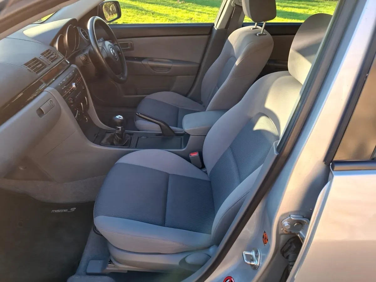Mazda 3 - Image 3