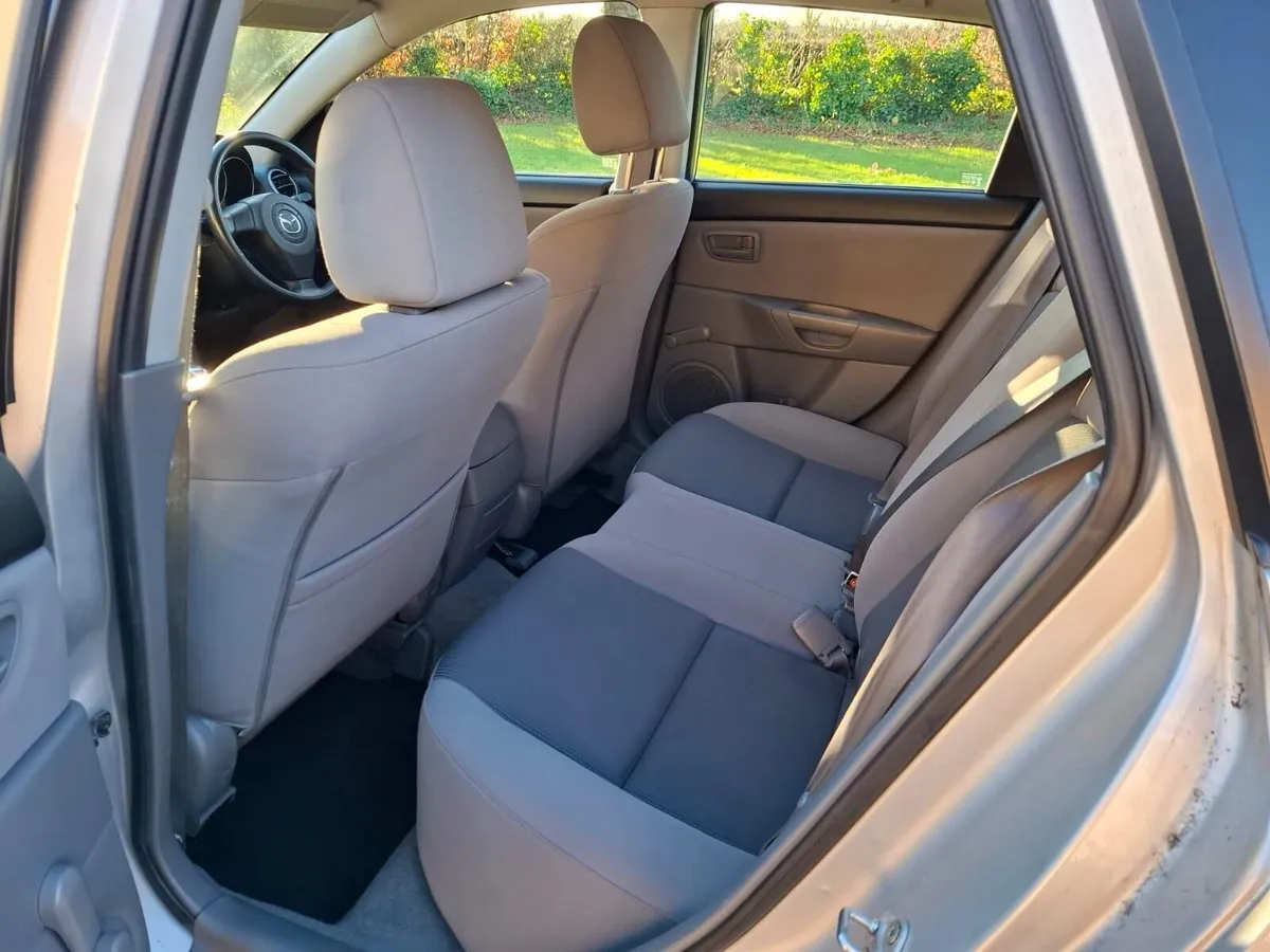 Mazda 3 - Image 4