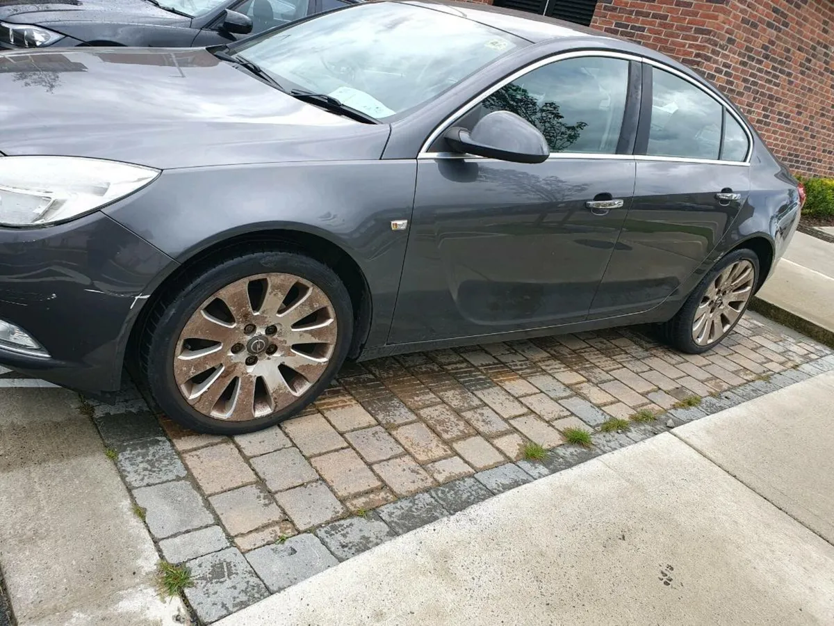 Opel Insignia 2009 NCT TAX LOW MILEAGE 176K - Image 3