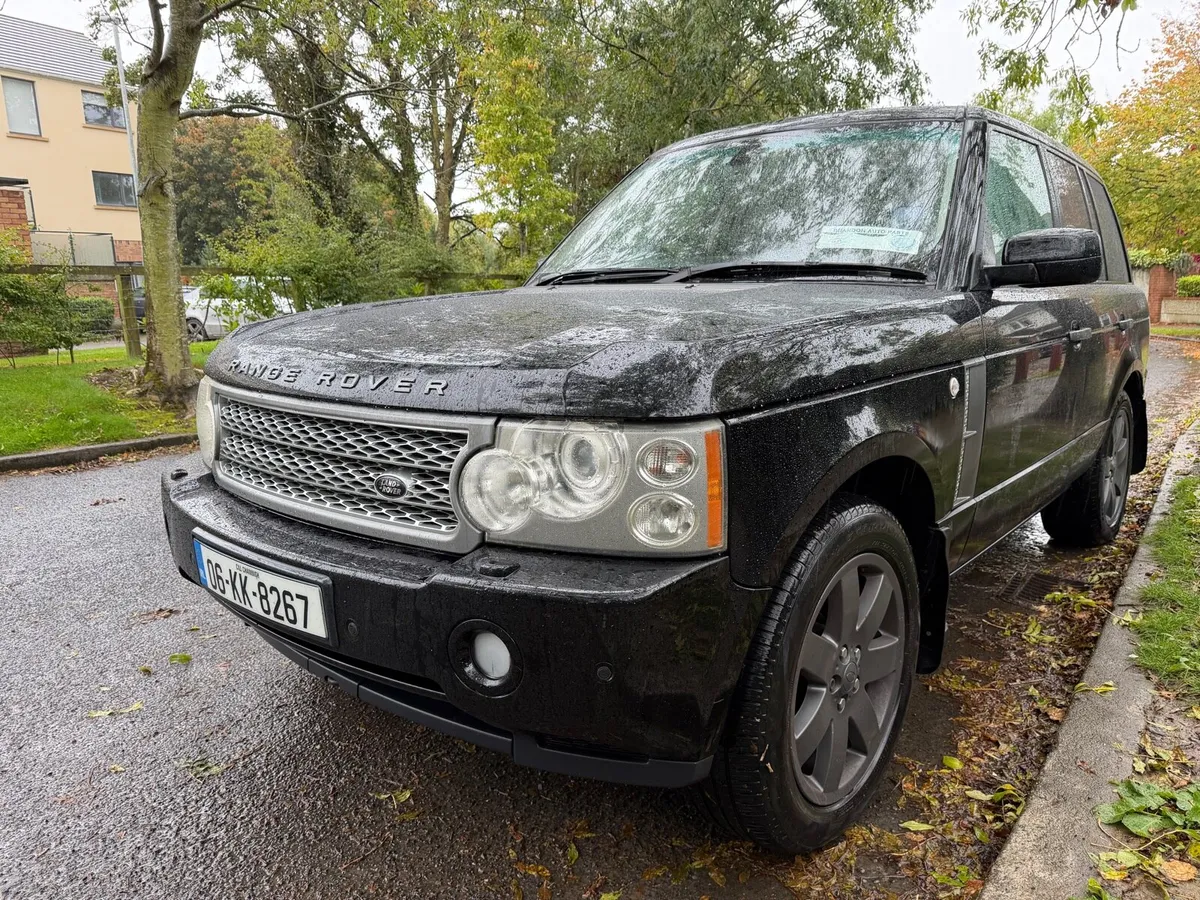 Range Rover Vogue SE 3.6 TDV6 - Image 2
