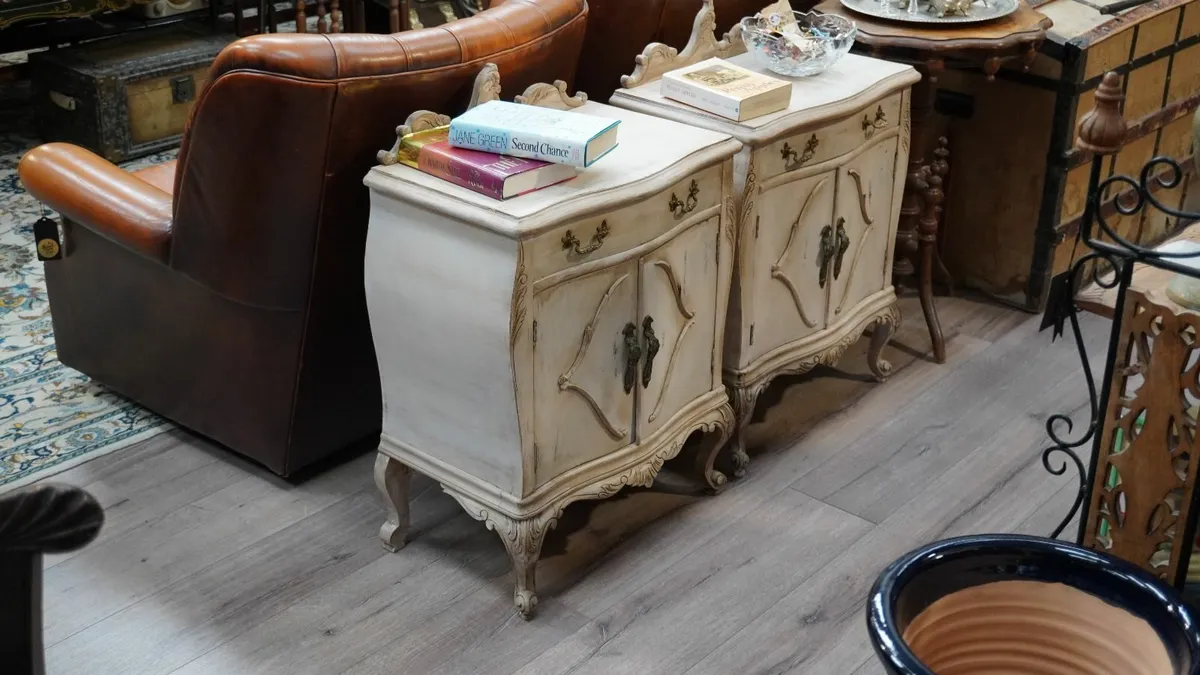 French Provincial Elegance - Image 1