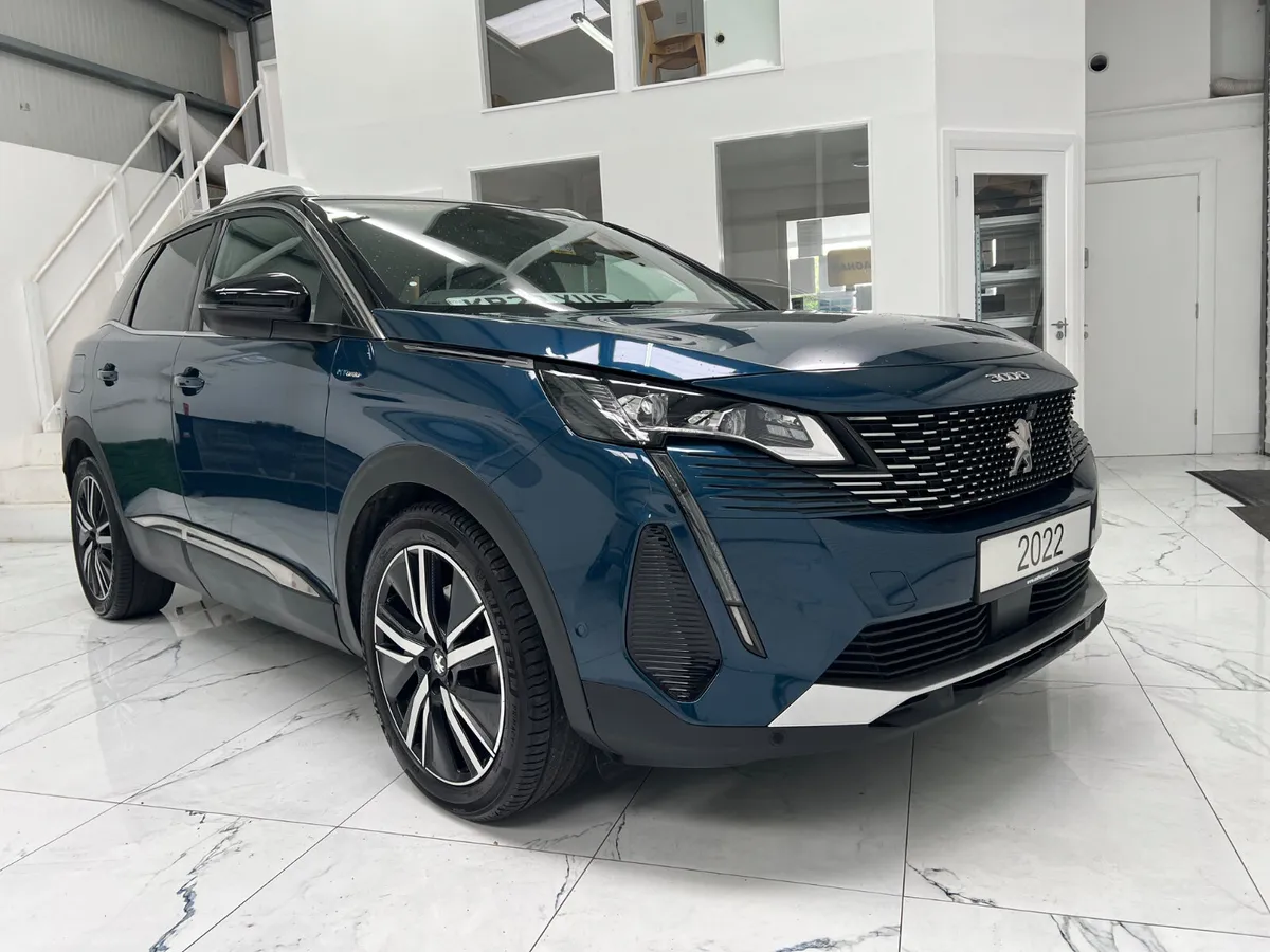Peugeot 3008 2022 (221 reg)  1.6 Auto GT Premium - Image 2