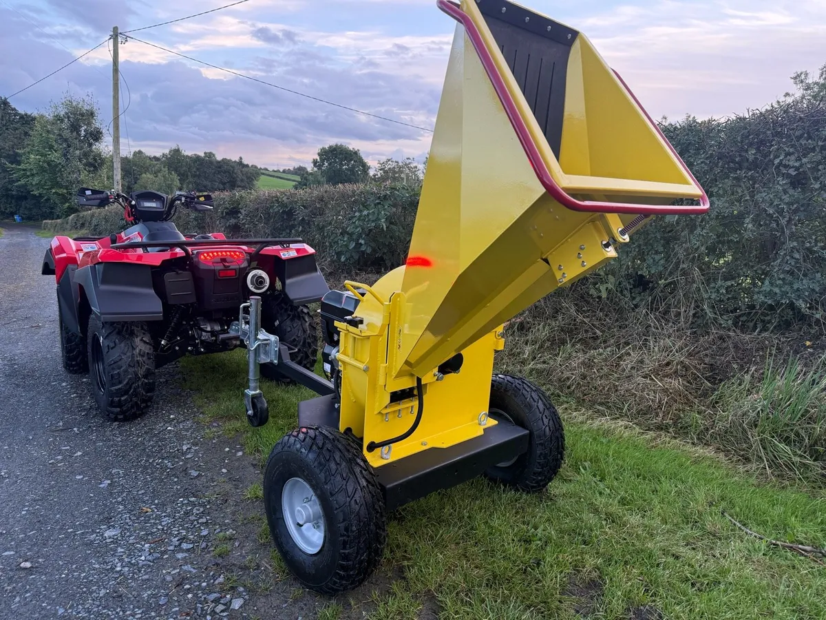 Quad wood chipper - Image 3