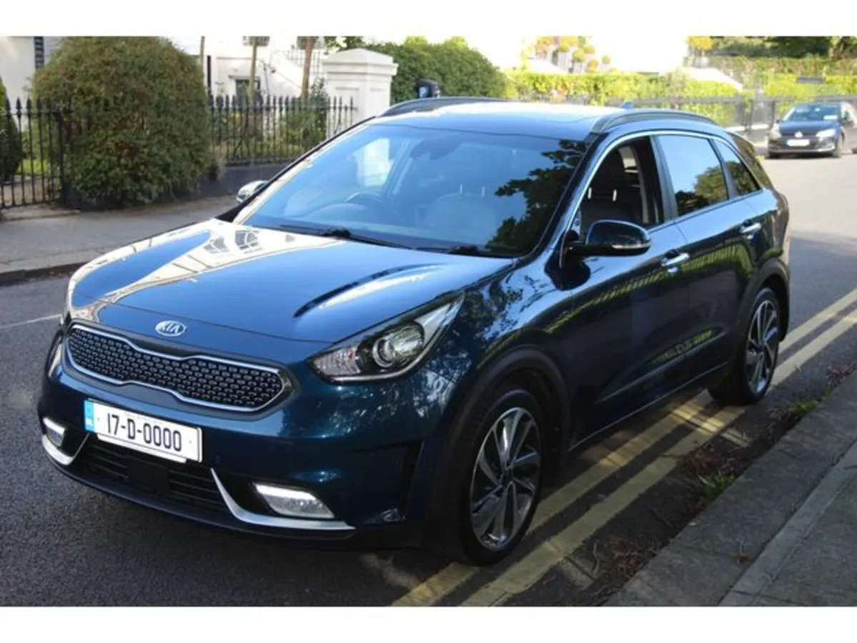Kia Niro First Edition Full Leather with Sun Roof - Image 4