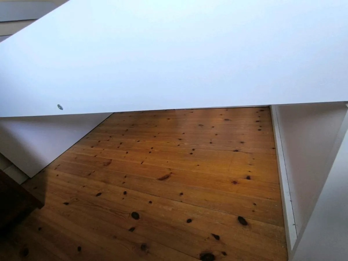 Child's Bed with drawers and Desk - Image 4